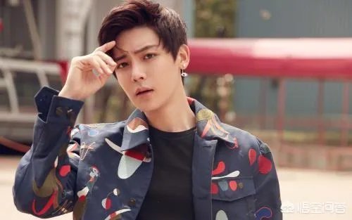 《人不彪悍枉少年》花彪的扮演者是谁?你如何看待这部剧?