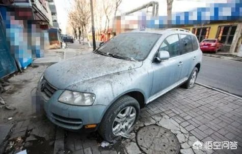 为什么路边停的好多僵尸车,车主不开去报废呢?
