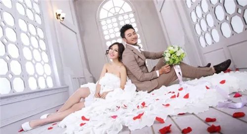 哪家婚纱好 国内知名婚纱影楼盘点