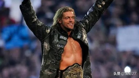 WWE里面有哪些选手曾经说退役了后来又复出的?