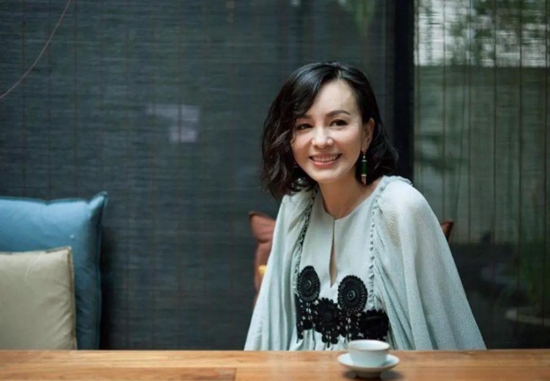 网传《怦然再心动》和王琳约会的男嘉宾方磊骗婚,节目组是否存在选人不当?
