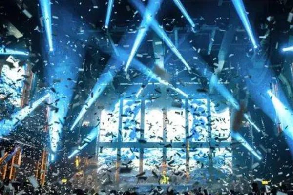 广州十大热门酒吧:Space plus酒吧上榜,第六是“空中酒吧”