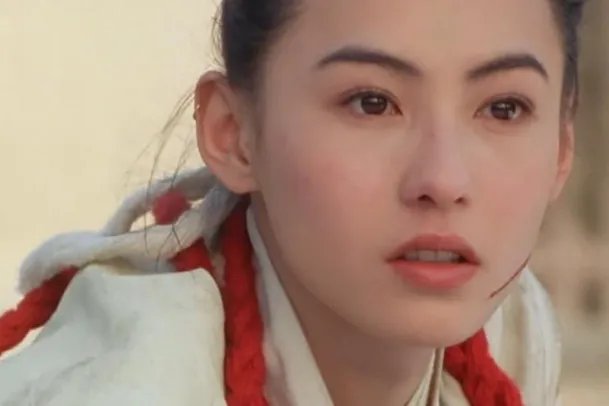 张柏芝疑与三胎生父同居,张柏芝的三胎生父到底有何背景?