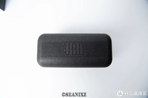 jbl蓝牙音箱怎么样