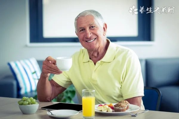 小博美怎么喂羊奶粉
