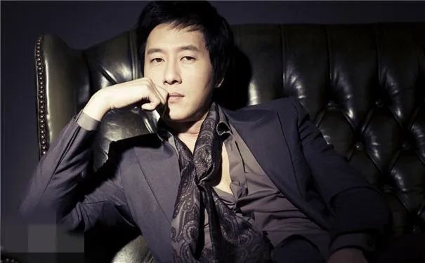韩国男星金柱赫车祸身亡,他在韩国演艺圈是什么地位?