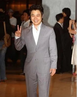 韩国知名明星李成真张英兰 李成真的近况介绍