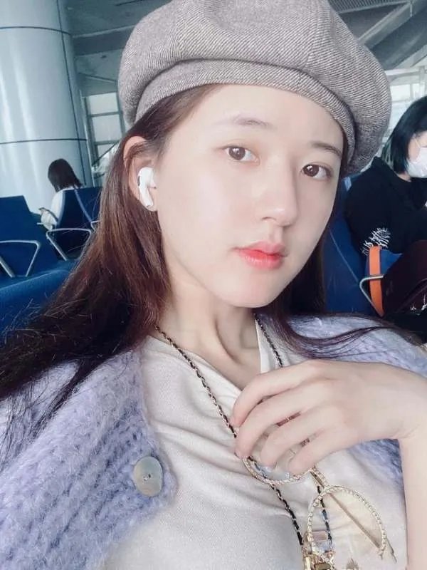 于正朋友圈疑似曝光,再次回应赵露思一事:躺枪的人也是有脾气,你怎么看?