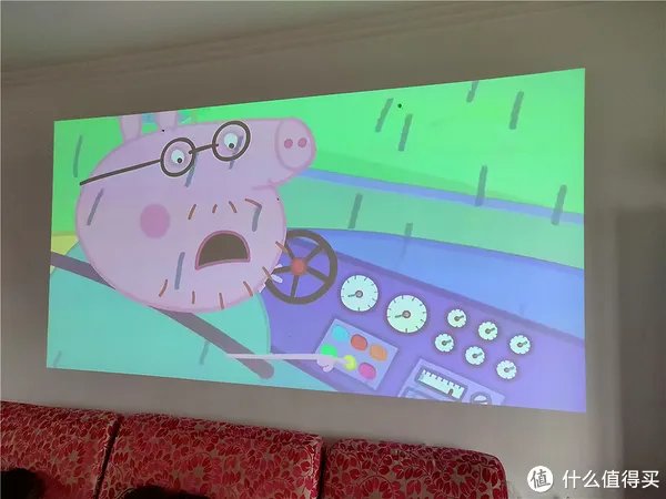坚果G7评测:没时间带孩子去电影院?在家也能拥有影院级体验!