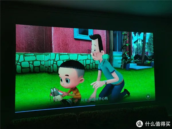 坚果G7评测:没时间带孩子去电影院?在家也能拥有影院级体验!
