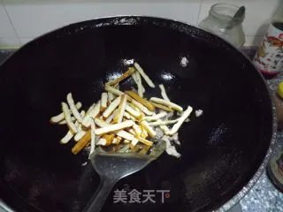 芹菜香干