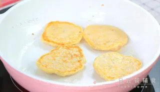 三文鱼饼