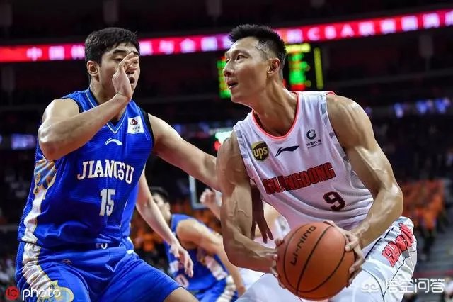 CBA季后赛首轮次场结束,广东和江苏、北京和深圳的战况如何?他们稳进季后赛了吗?