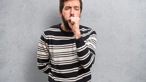 无症状感染者三个特征 新冠症状与普通感冒的区别