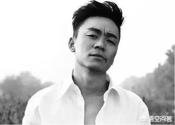 IG队员和陈鲁豫“网吧五连坐”,NING王宝蓝亲自护驾,JKL葛优瘫,你怎么看?