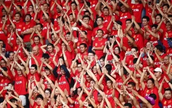 12强赛B组积分榜:国足6战5分仍居第五,你如何看待这件事?