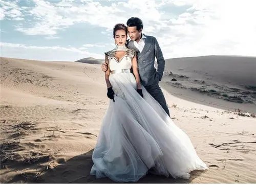 沙漠婚纱照图片大全 沙漠婚纱照拍摄技巧