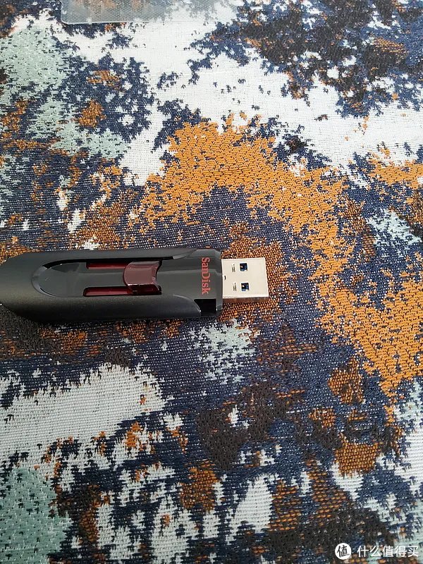 闪迪sandisk 优盘(u盘)CZ600酷悠开箱简评