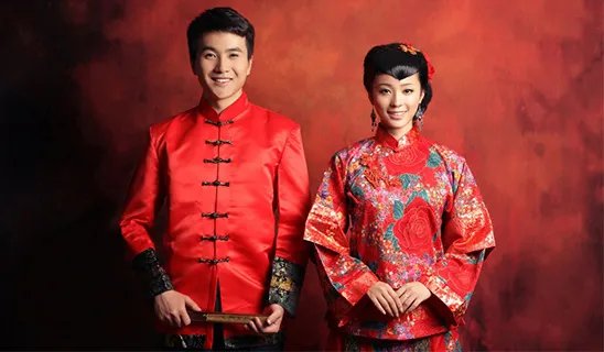 秀禾服婚纱照图片欣赏 婚礼秀禾服要怎么搭配