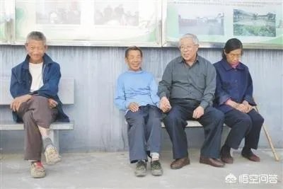 有人说“不结婚,不生孩子,没关系,只要自己有钱又健康”对此你怎么看?