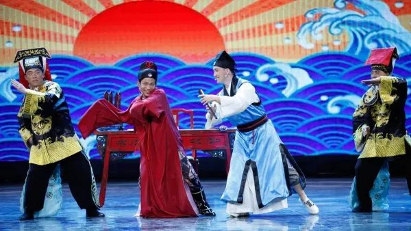 大家对《欢乐喜剧人》中的宋小宝团队有何看法?