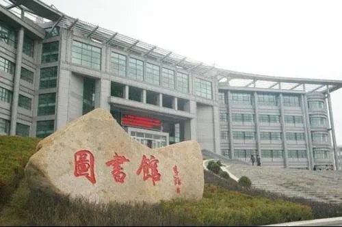 鞍山的辽宁科技大学是几本?学校怎么样?