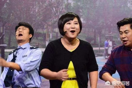 贾玲当年为什么会改行?她究竟是个怎样的人?