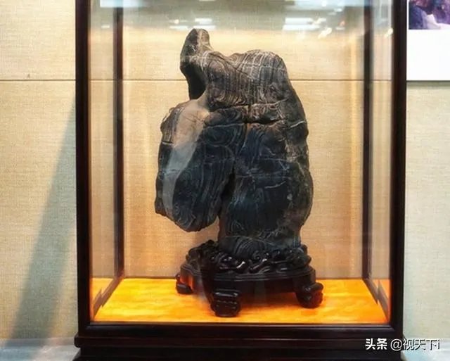 你们喜欢灵璧石嘛?