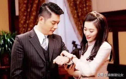 与傅程鹏离婚后,独自抚养儿子的程愫现状怎么样了?