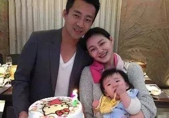 母亲女儿同怀二胎,人有没有极限生育年龄?