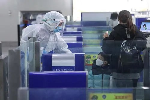 目前,北京的疫情情况如何了?病例数量有无减少?病情有无减轻?