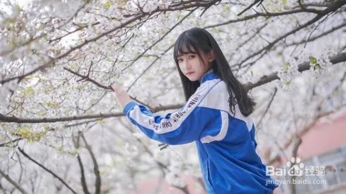 校服怎么穿才好看?