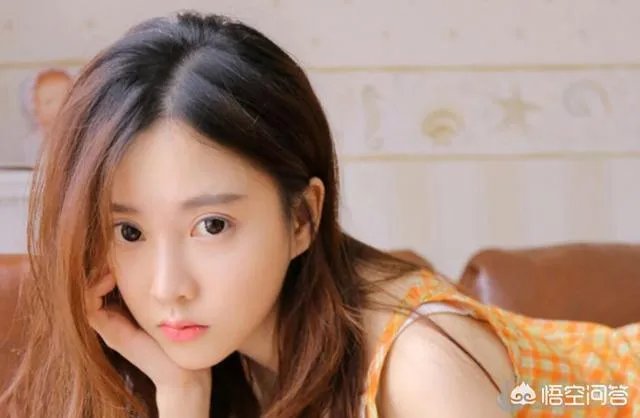 为什么冯提莫能不断的上电视?
