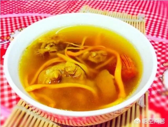 一顿晚餐花40万,一人一顿吃掉5万元,上海近日现天价菜单,对此你怎么看?