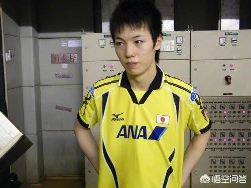保加利亚公开赛半决赛,张本智和2-4松平健太,是实力体现还是刻意选择,你怎么看?