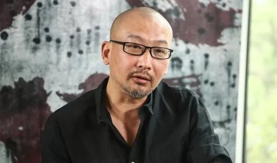 马伊琍卖力宣传,力捧小18岁的绯闻男友,难道她又要重蹈覆辙吗?