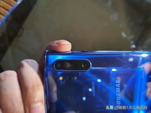 为什么三星手机那么贵,现在最有性价比的是哪一款?