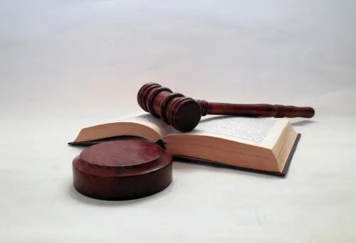 丽江被抱走男孩已成功解救,人贩子将受到怎样的惩罚?
