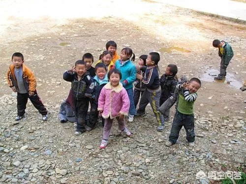 为什么有人说觉得小时候时间过得很慢,而成年后时间一会就过去?