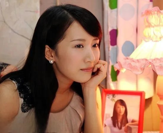 李念发文否认离婚传闻 李念和老公林和平感情现状如何