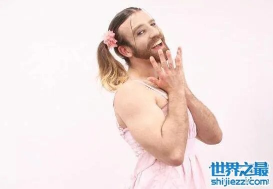 胡子小姐Ladybeard资料,异装癖换上男装帅瞎了