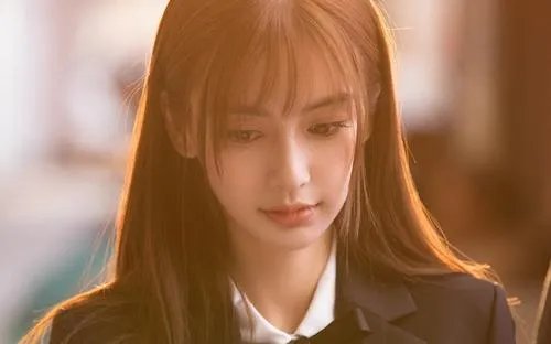 Angelababy回应合照站位,都表达了什么?