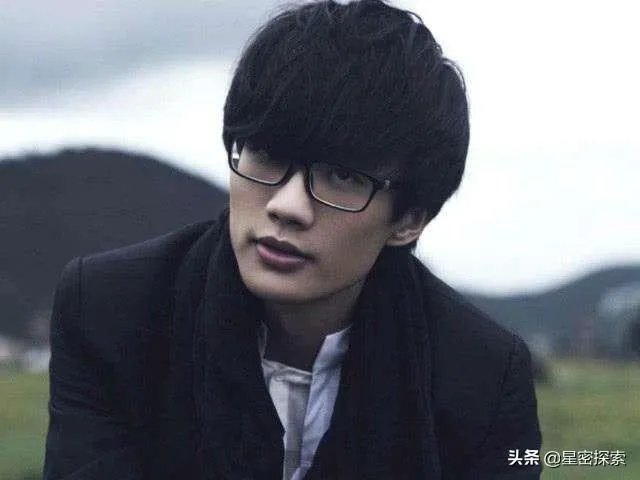 许嵩为什么不签约任何公司?