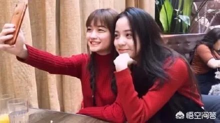 欧阳娜娜与Susan苏同框,网红和明星的差别大吗?