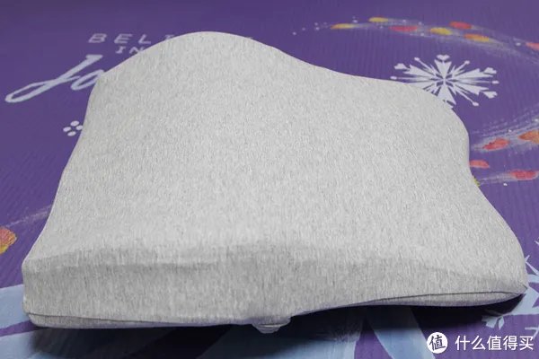 好物不私藏 篇九十二:让你的座椅秒成人体工学——8H 小护士热敷仿真按摩腰靠