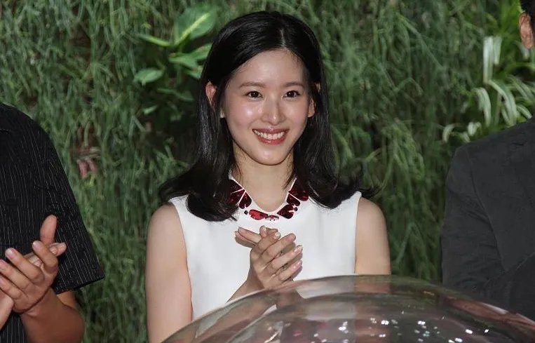 刘强东旧照流出,网友感叹章泽天眼光跟别人不一样,这个你怎么看?