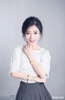为什么冯提莫能不断的上电视?