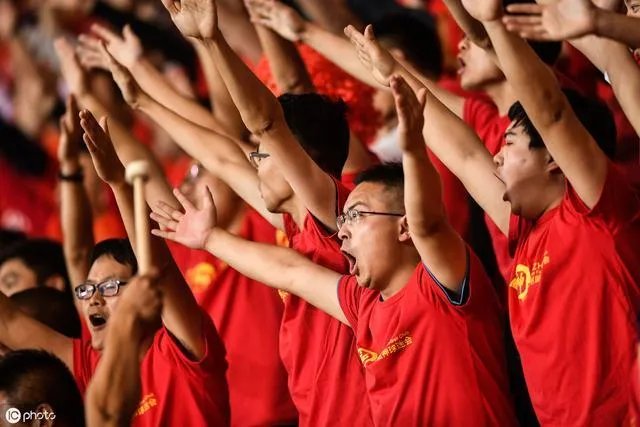 10月15日20点国足迎战菲律宾，环境恶劣是否会影响国足战果？谁将拿到三分？