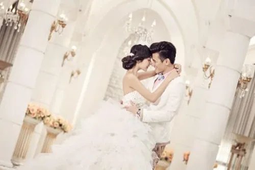拍婚纱照一般需要几天 婚纱照要提前多久拍