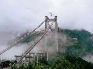 沪蓉西高速公路四渡河特大桥